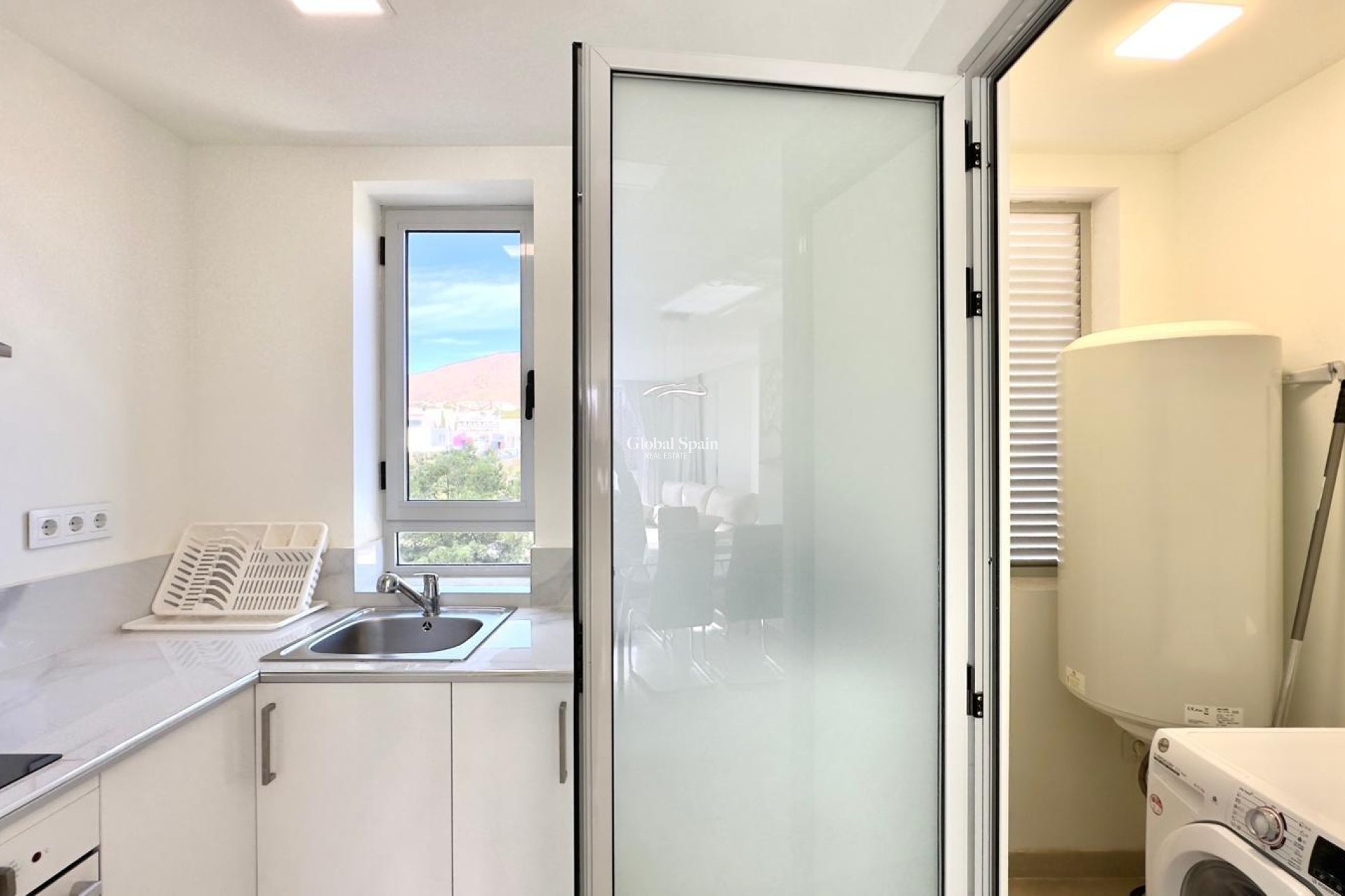 Wederverkoop - APPARTEMENT -
FINESTRAT