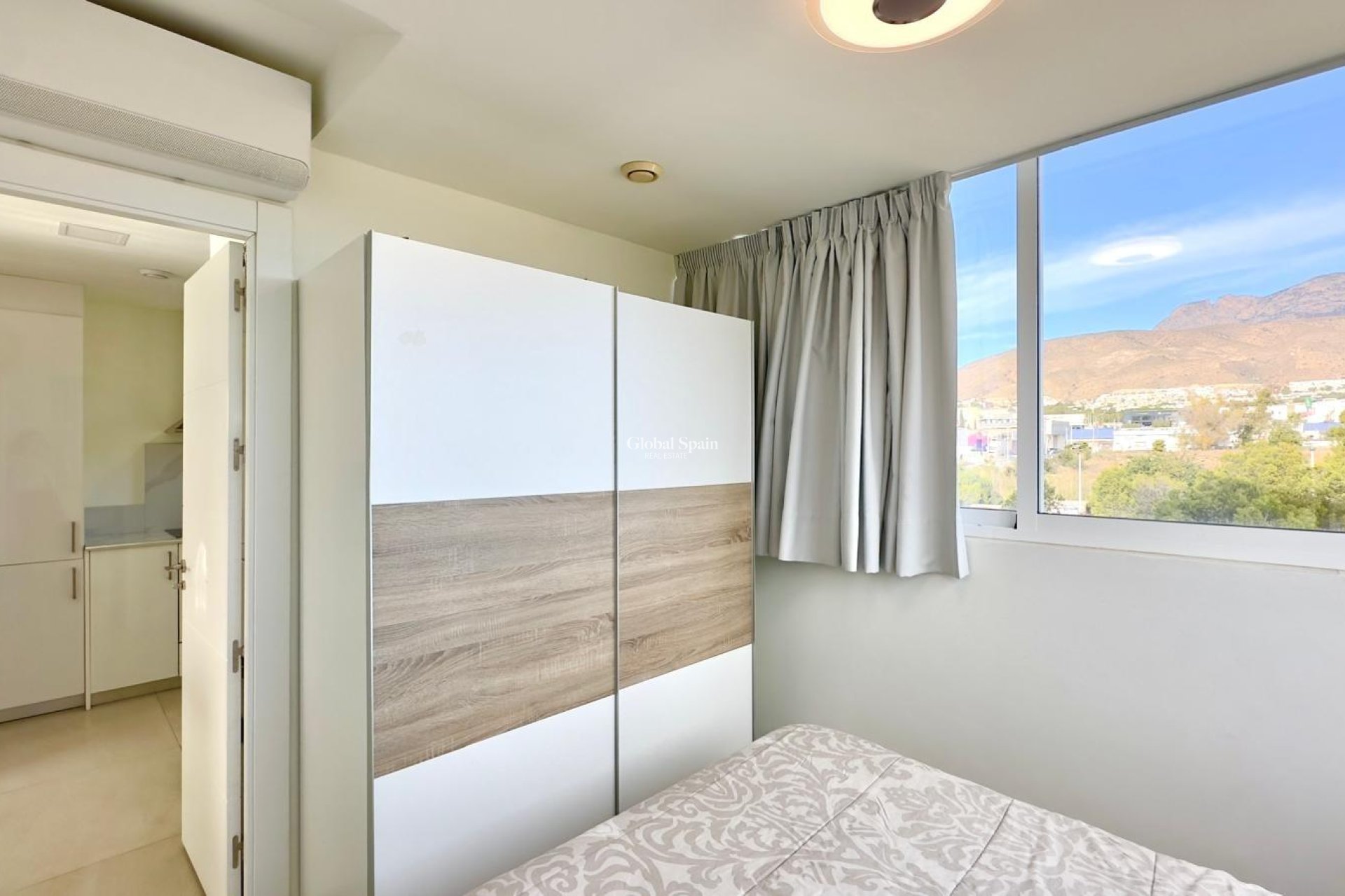 Wederverkoop - APPARTEMENT -
FINESTRAT