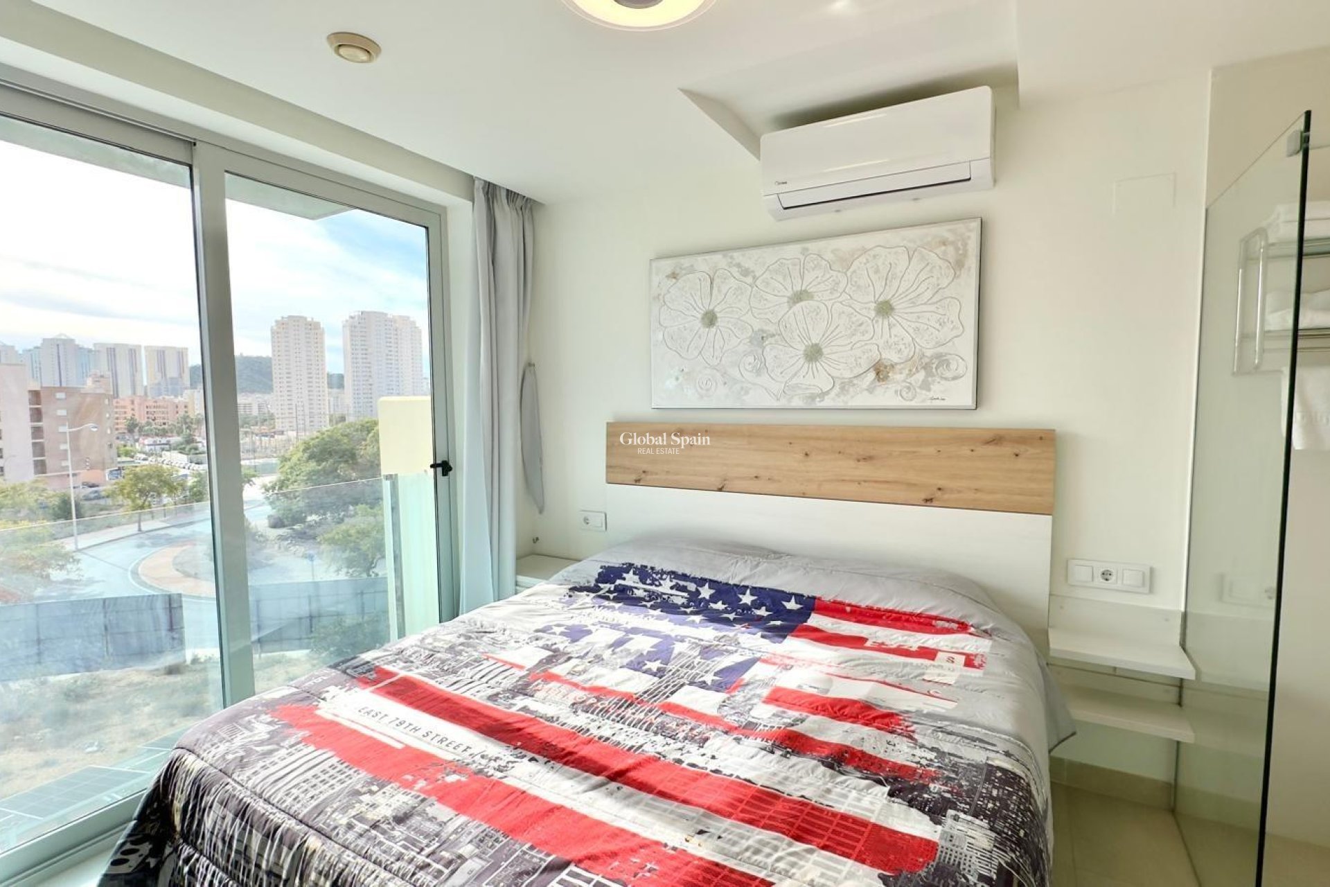 Wederverkoop - APPARTEMENT -
FINESTRAT