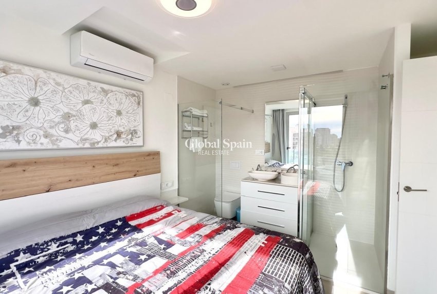 Wederverkoop - APPARTEMENT -
FINESTRAT