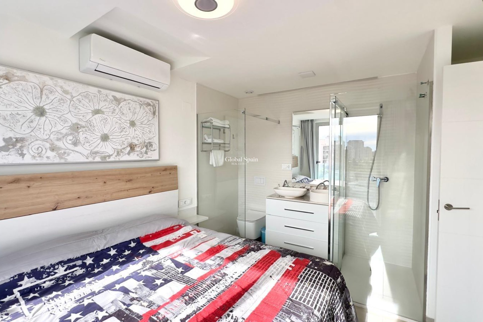 Wederverkoop - APPARTEMENT -
FINESTRAT