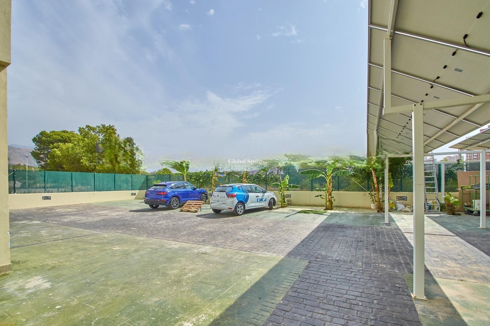 Wederverkoop - APPARTEMENT -
FINESTRAT
