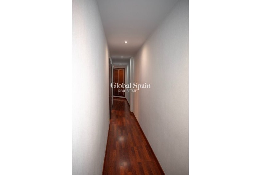 Wederverkoop - Appartement - Flat -
GUARDAMAR DEL SEGURA - Guardamar pueblo