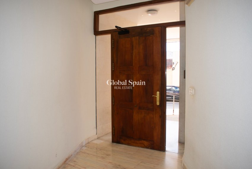 Wederverkoop - Appartement - Flat -
GUARDAMAR DEL SEGURA - Guardamar pueblo