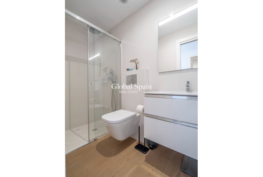 Wederverkoop - Appartement - Flat -
JÁVEA - El Arenal