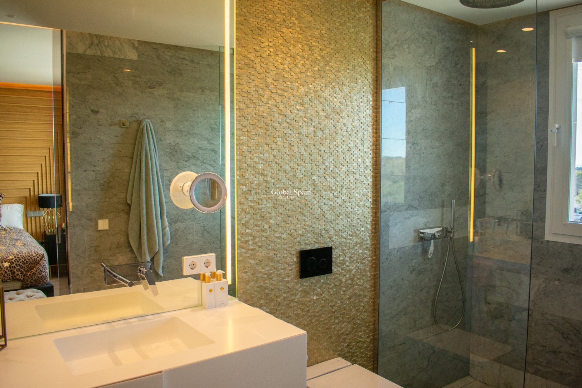 Wederverkoop - Appartement - Flat -
ORIHUELA COSTA - LAS COLINAS GOLF RESORT