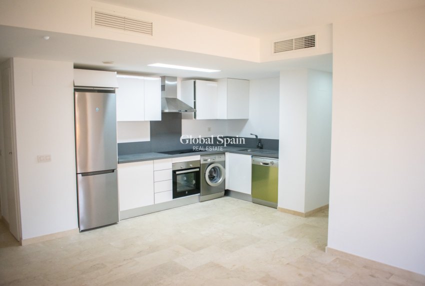 Wederverkoop - Appartement - Flat -
ORIHUELA COSTA - Punta Prima