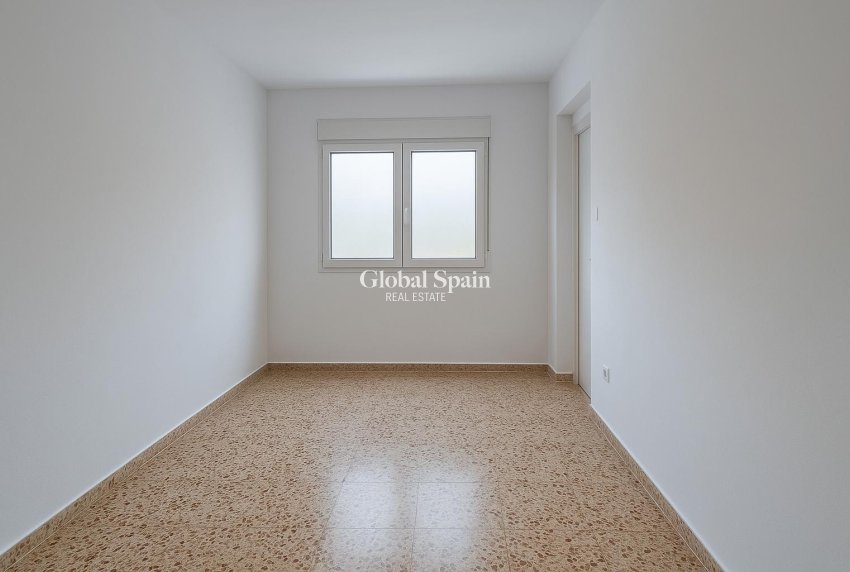 Wederverkoop - Appartement - Flat -
SAN PEDRO DEL PINATAR - Lo pagan
