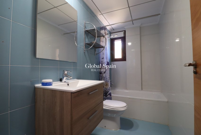 Wederverkoop - APPARTEMENT -
Formentera del Segura - Formentera - Village