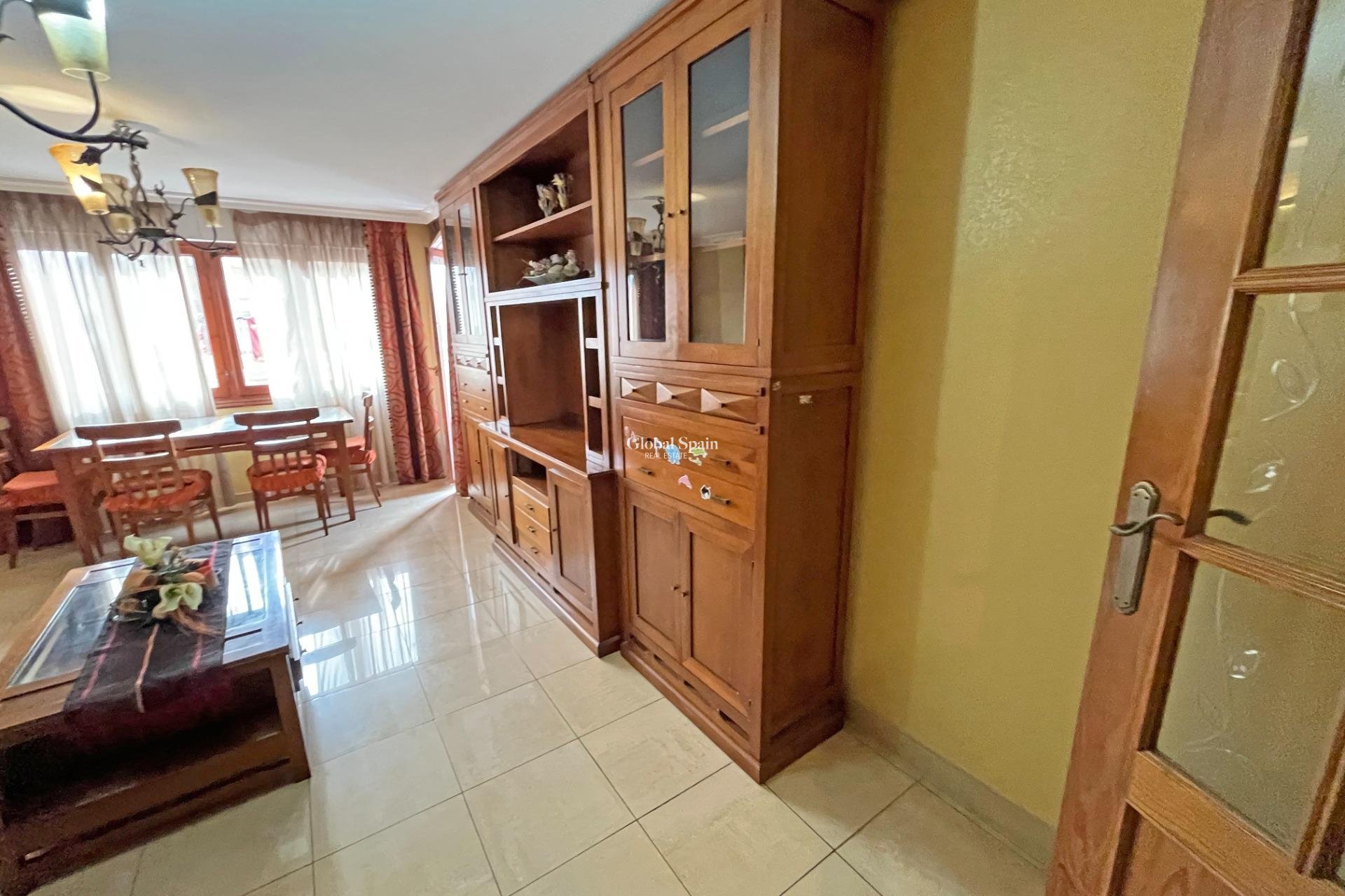 Wederverkoop - APPARTEMENT -
FORMENTERA DEL SEGURA - Palacios