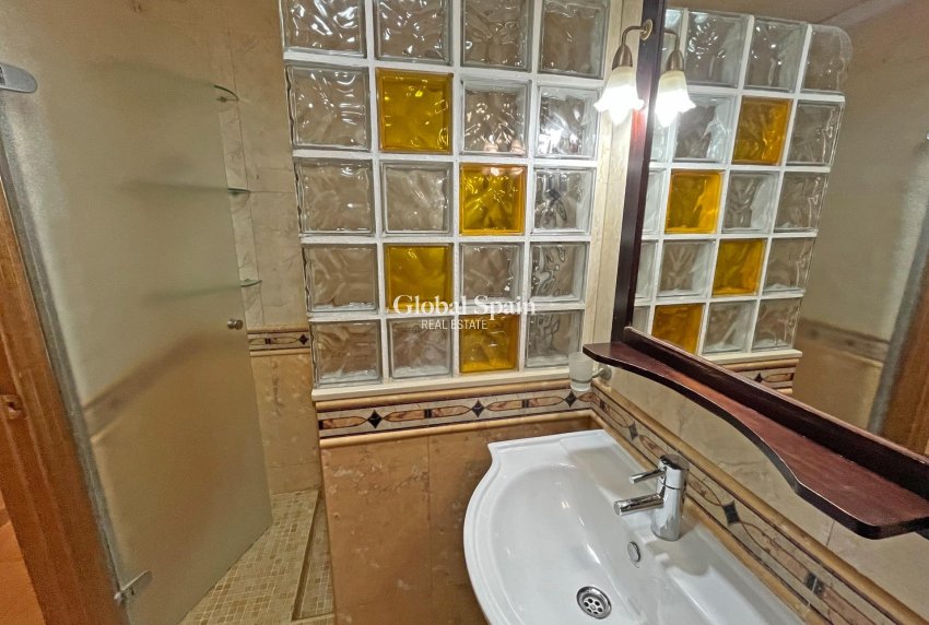 Wederverkoop - APPARTEMENT -
FORMENTERA DEL SEGURA - Palacios