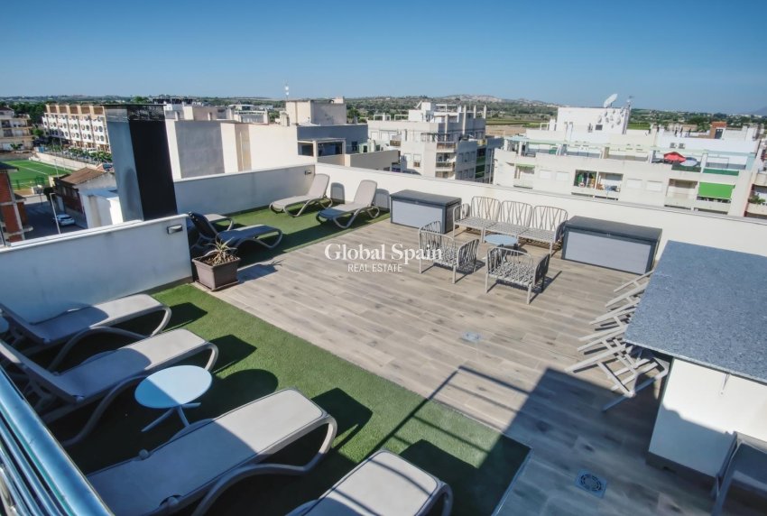 Wederverkoop - APPARTEMENT -
Formentera del Segura - Pueblo 5