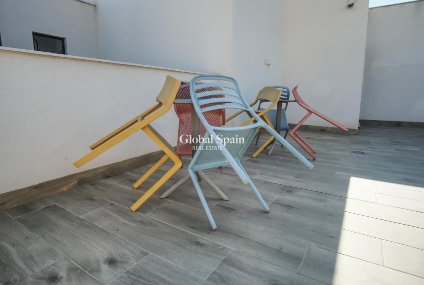 Wederverkoop - APPARTEMENT -
Formentera del Segura - Pueblo 5