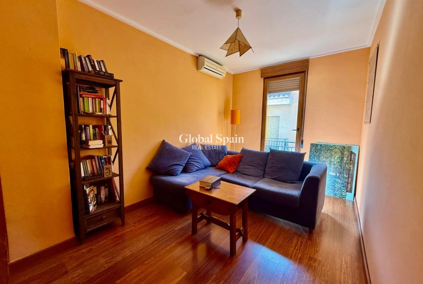 Wederverkoop - APPARTEMENT -
GATA DE GORGOS - Gata de Gorgos