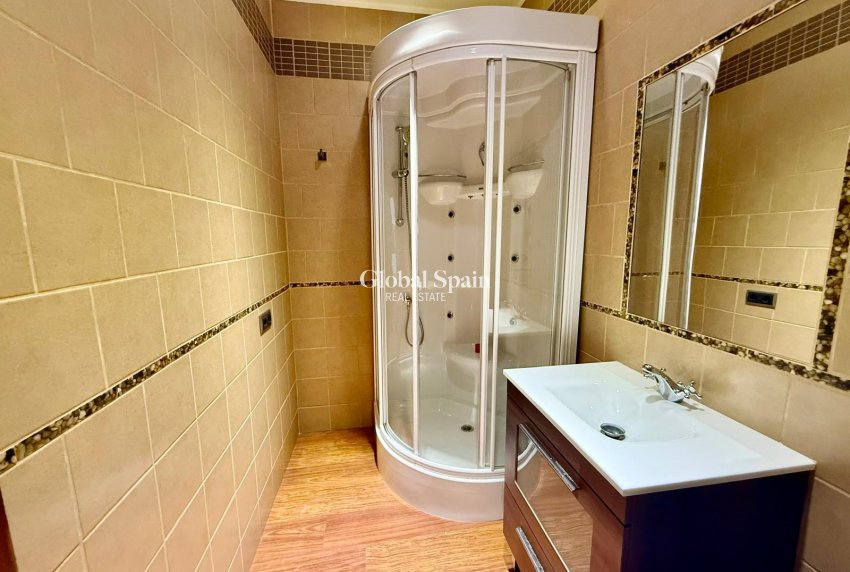 Wederverkoop - APPARTEMENT -
GATA DE GORGOS - Gata de Gorgos