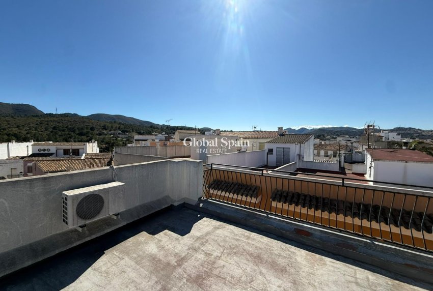 Wederverkoop - APPARTEMENT -
GATA DE GORGOS - Gata de Gorgos