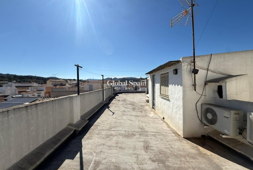 Wederverkoop - APPARTEMENT -
GATA DE GORGOS - Gata de Gorgos