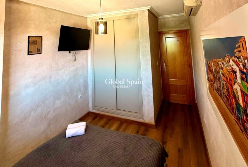 Wederverkoop - APPARTEMENT -
GRAN ALACANT - Costa Blanca
