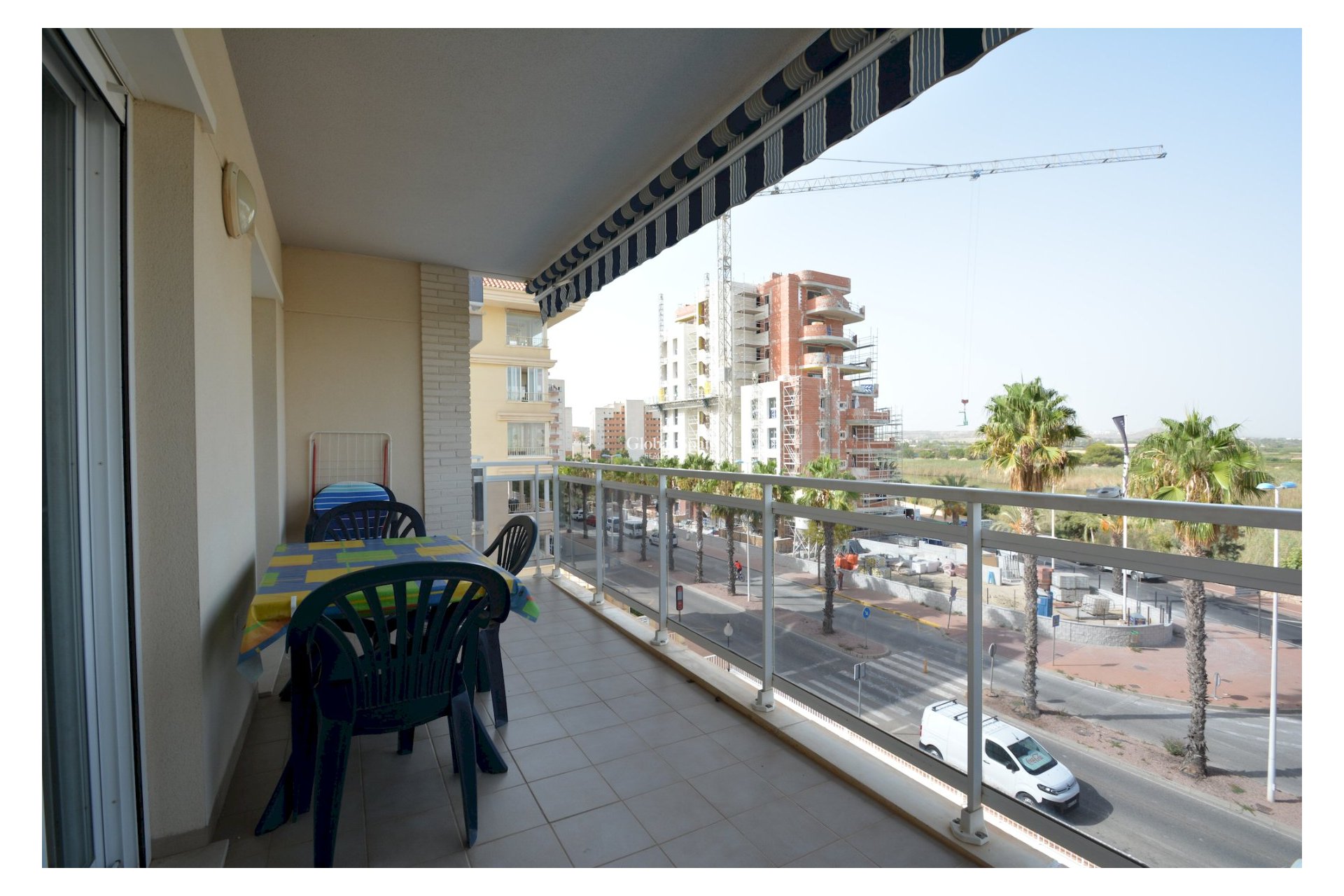 Wederverkoop - APPARTEMENT -
GUARDAMAR DEL SEGURA - Costa Blanca