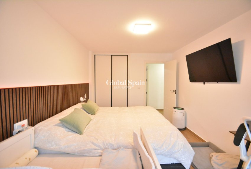 Wederverkoop - APPARTEMENT -
GUARDAMAR DEL SEGURA - Costa Blanca