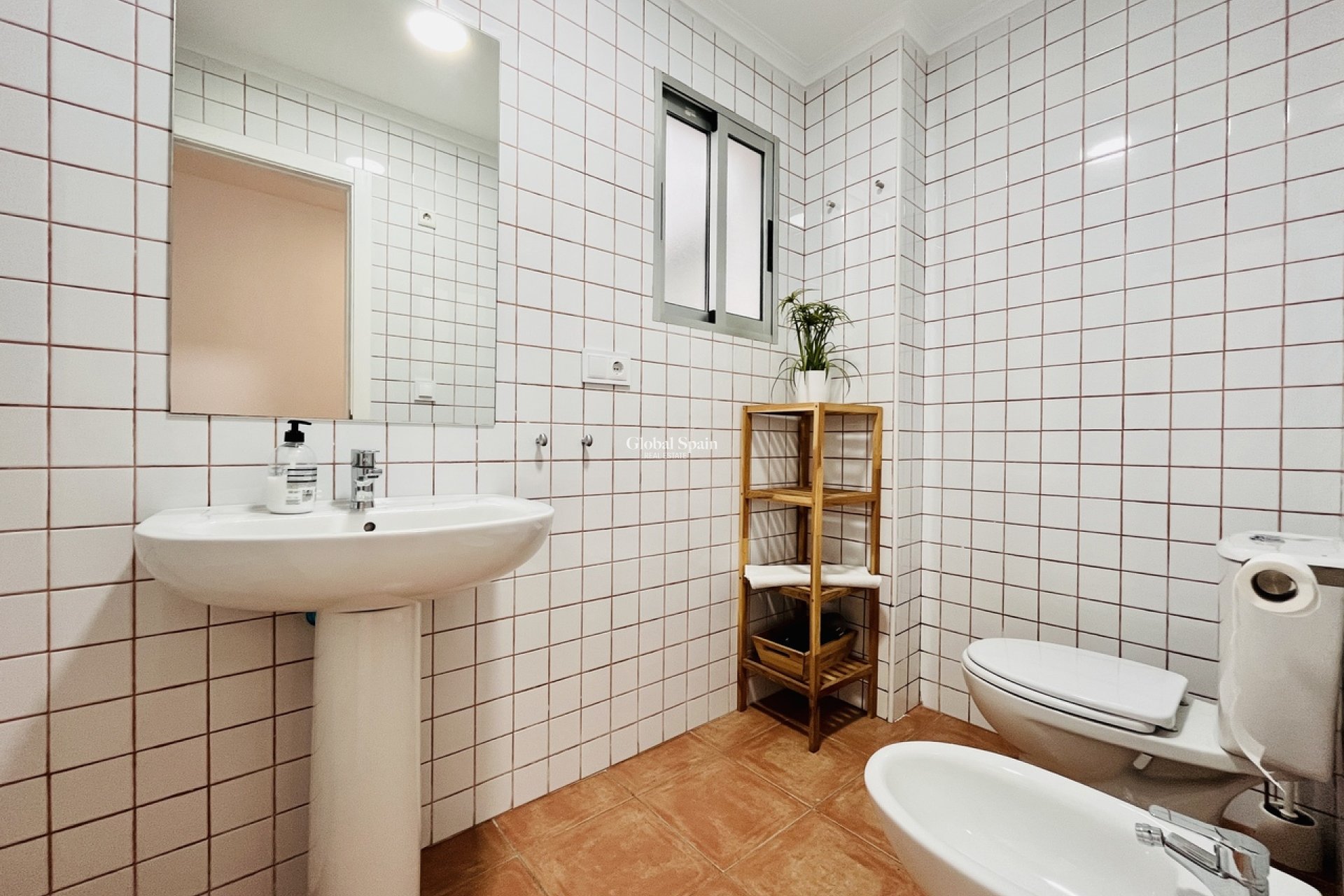 Wederverkoop - APPARTEMENT -
GUARDAMAR DEL SEGURA - Costa Blanca