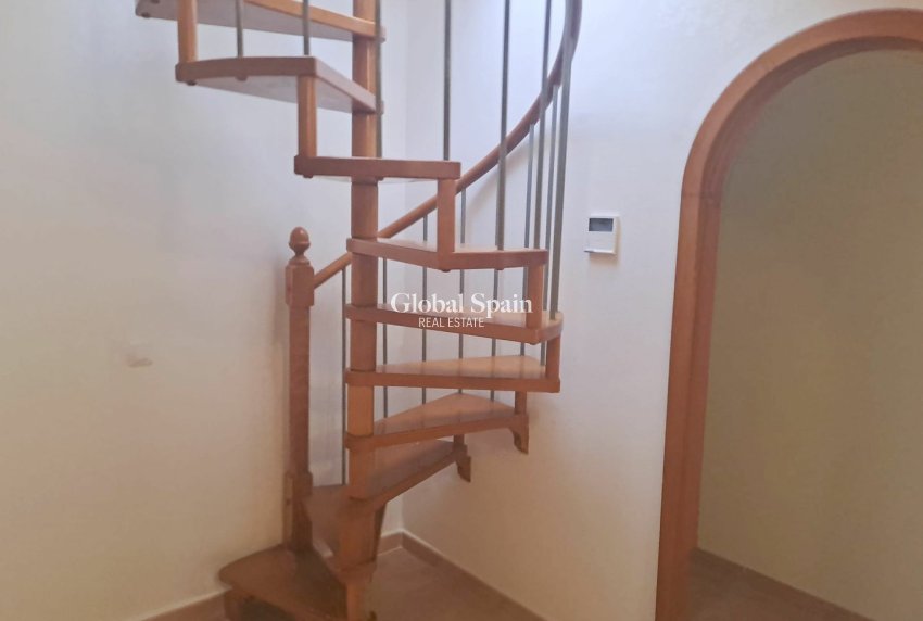 Wederverkoop - APPARTEMENT -
GUARDAMAR DEL SEGURA - Costa Blanca