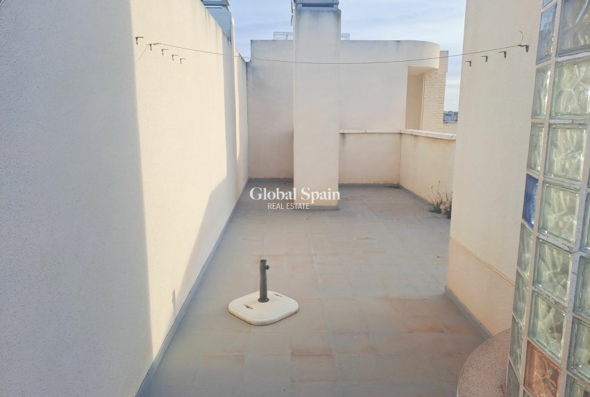 Wederverkoop - APPARTEMENT -
GUARDAMAR DEL SEGURA - Costa Blanca