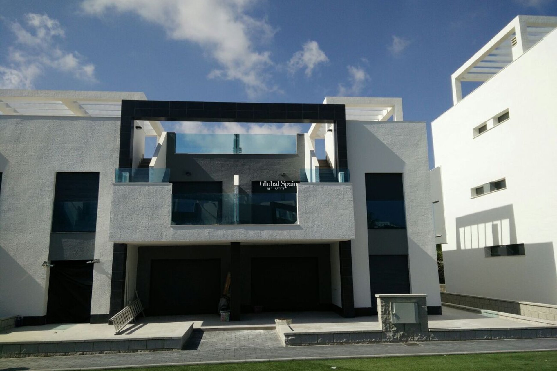 Wederverkoop - APPARTEMENT -
GUARDAMAR DEL SEGURA - Costa Blanca