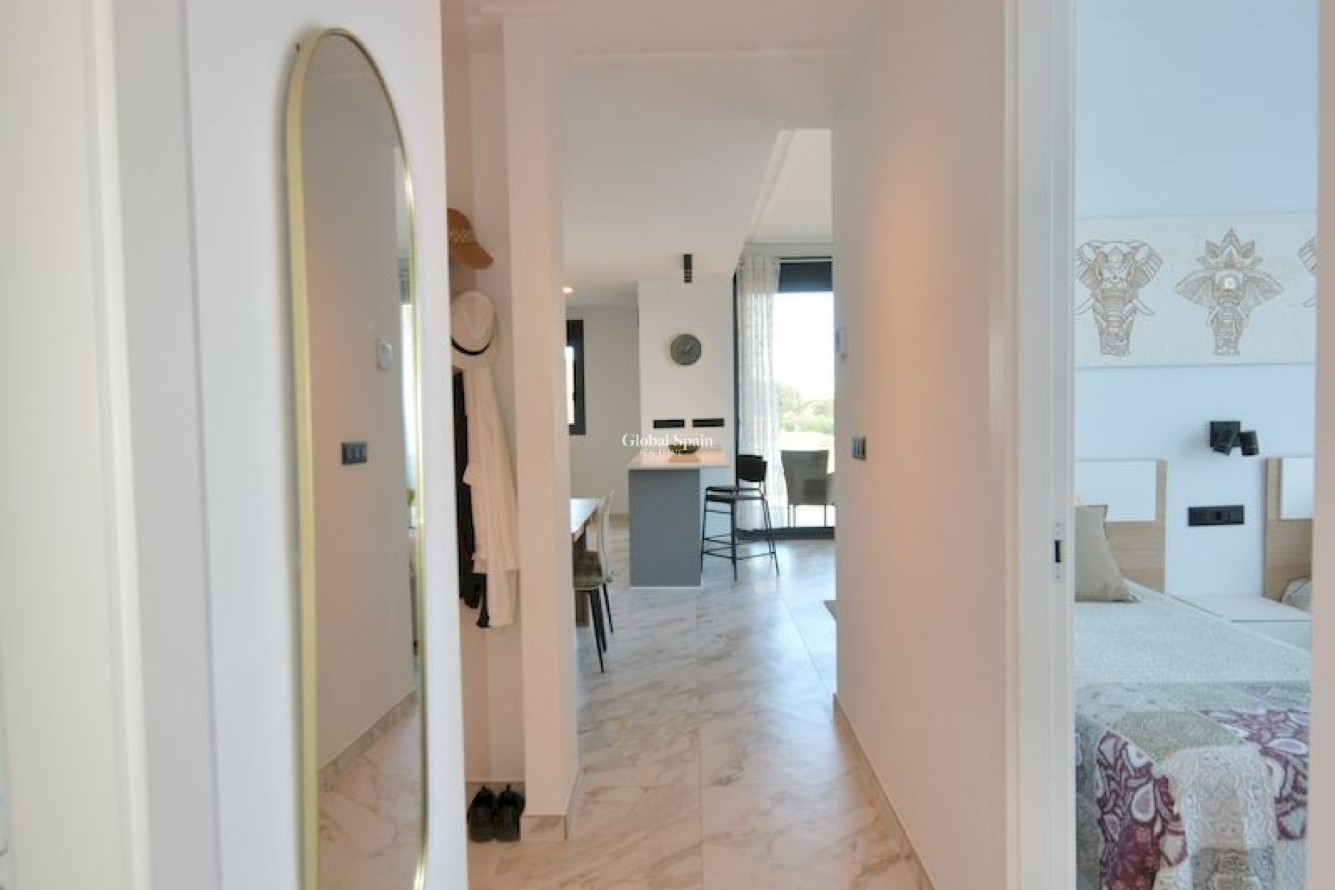 Wederverkoop - APPARTEMENT -
GUARDAMAR DEL SEGURA - Costa Blanca