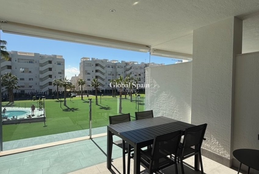 Wederverkoop - APPARTEMENT -
GUARDAMAR DEL SEGURA - Costa Blanca