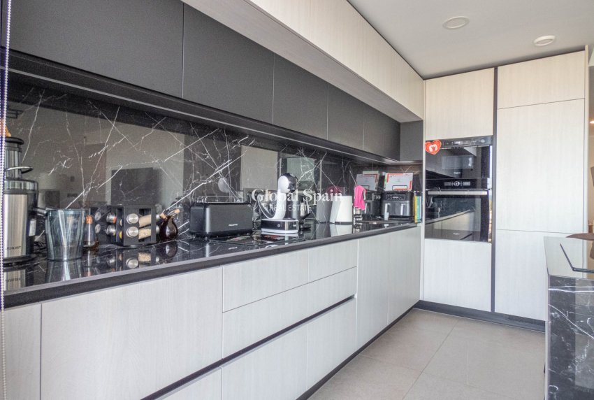 Wederverkoop - APPARTEMENT -
GUARDAMAR DEL SEGURA - Costa Blanca