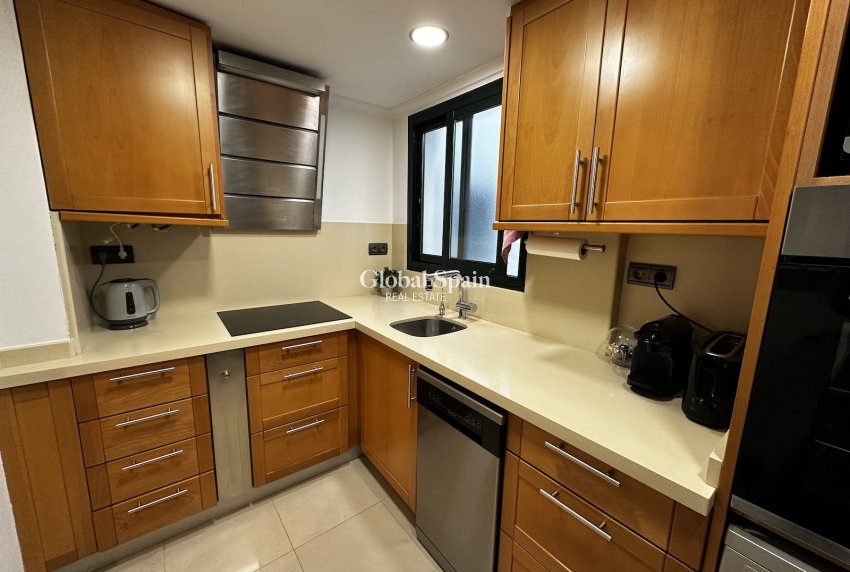 Wederverkoop - APPARTEMENT -
GUARDAMAR DEL SEGURA - Costa Blanca