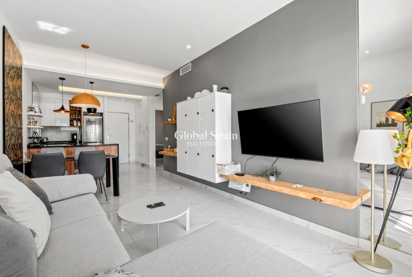 Wederverkoop - APPARTEMENT -
GUARDAMAR DEL SEGURA - Costa Blanca