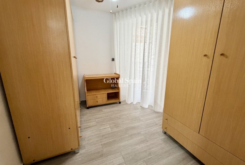 Wederverkoop - APPARTEMENT -
GUARDAMAR DEL SEGURA - Costa Blanca