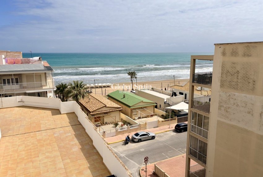 Wederverkoop - APPARTEMENT -
GUARDAMAR DEL SEGURA - Costa Blanca