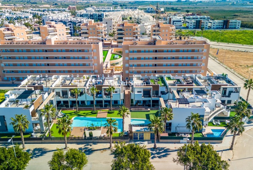 Wederverkoop - APPARTEMENT -
GUARDAMAR DEL SEGURA - Costa Blanca