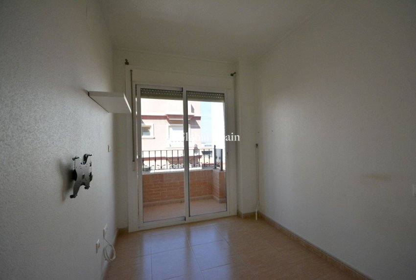 Wederverkoop - APPARTEMENT -
GUARDAMAR DEL SEGURA - Costa Blanca