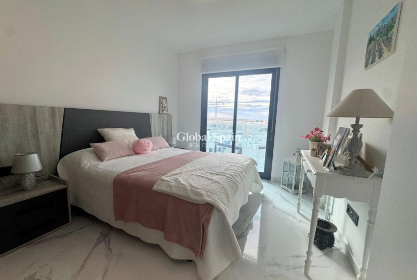 Wederverkoop - APPARTEMENT -
GUARDAMAR DEL SEGURA - Costa Blanca