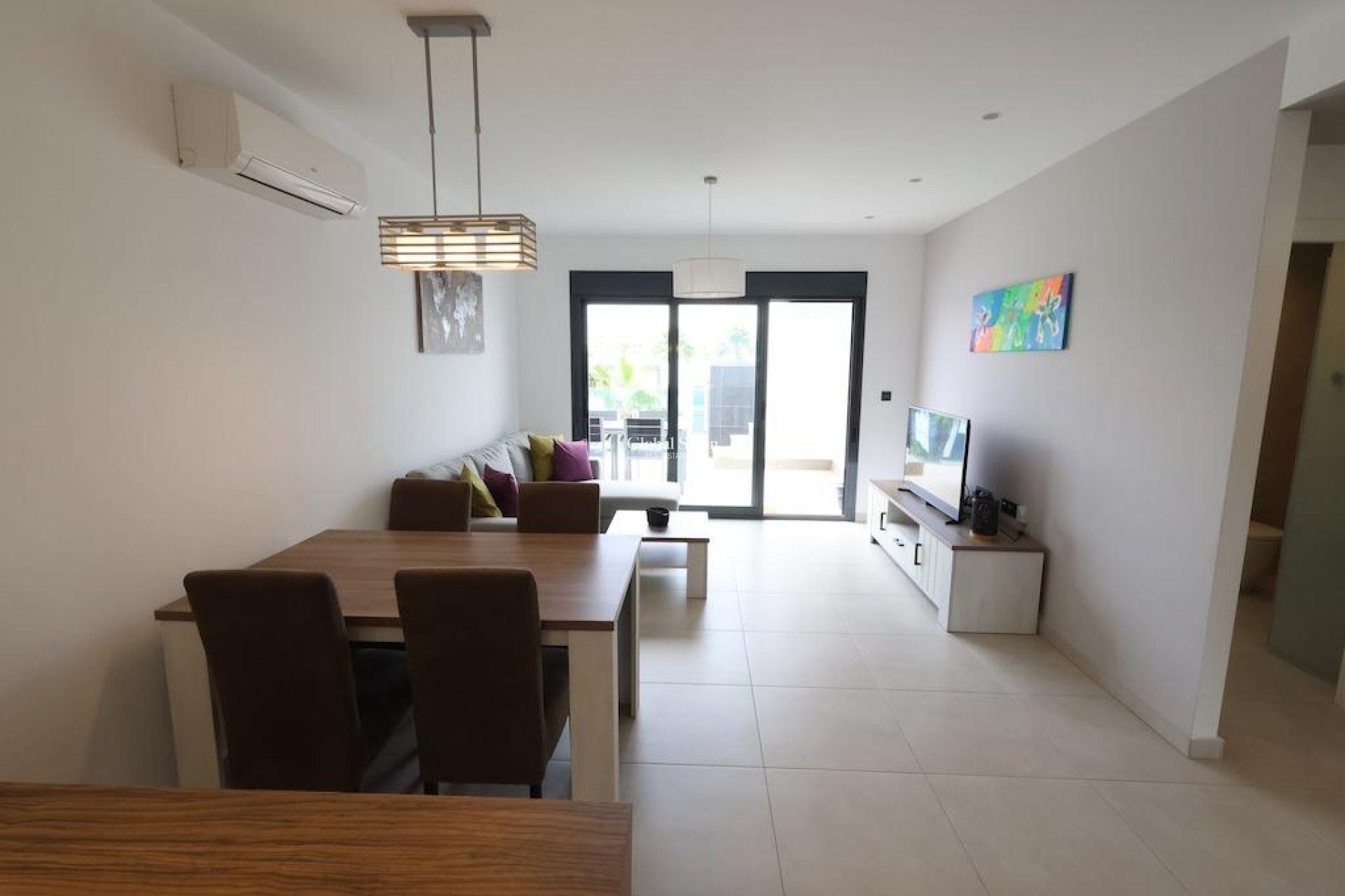 Wederverkoop - APPARTEMENT -
GUARDAMAR DEL SEGURA - Costa Blanca