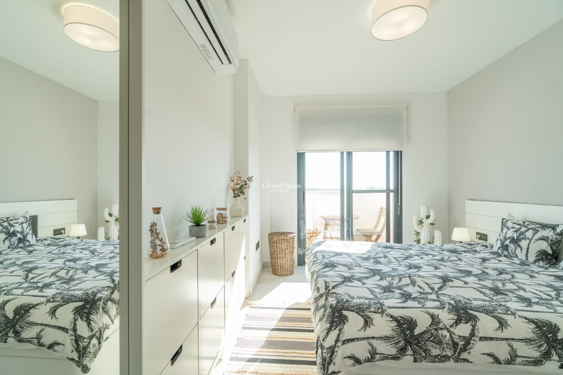 Wederverkoop - APPARTEMENT -
GUARDAMAR DEL SEGURA - Costa Blanca