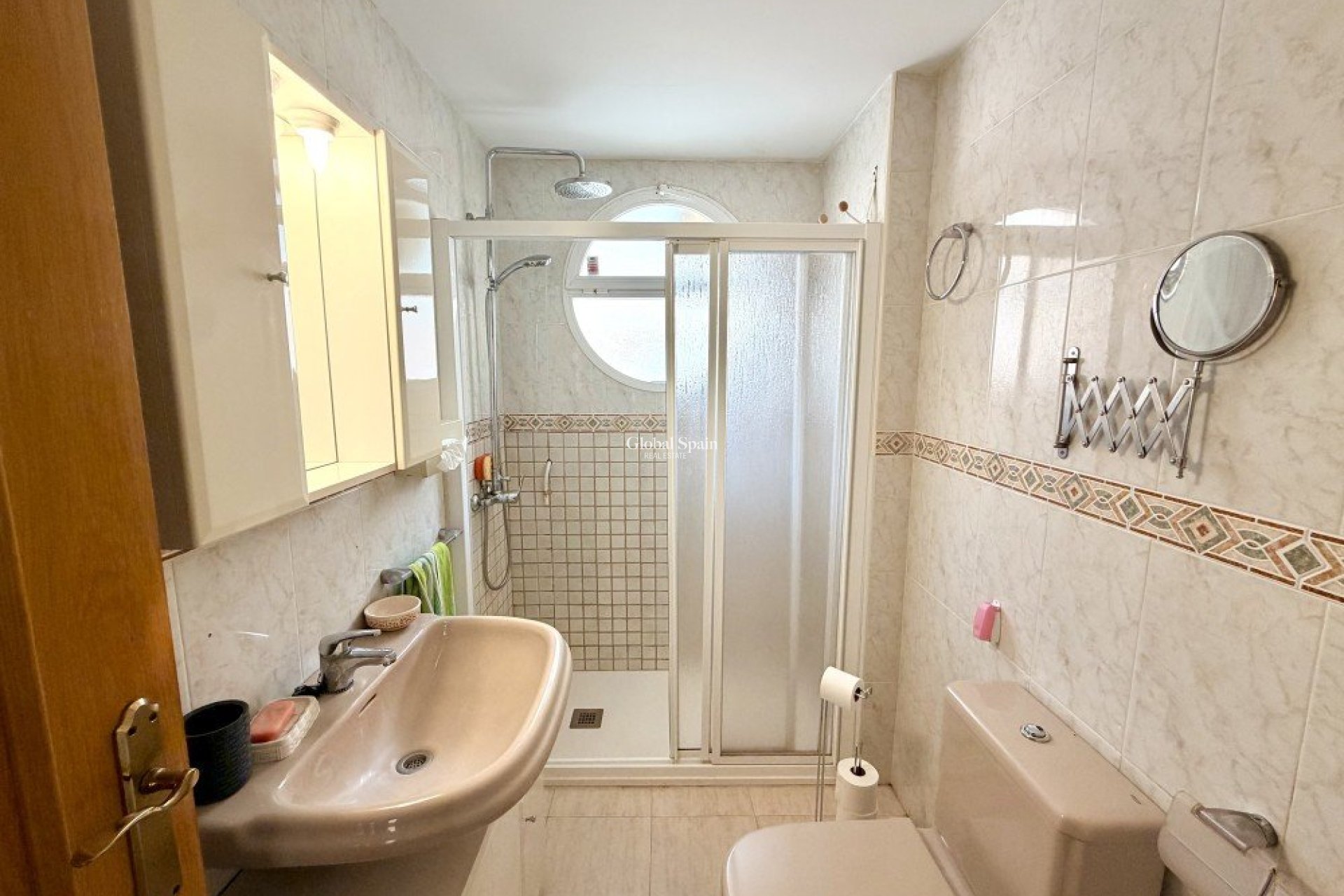 Wederverkoop - APPARTEMENT -
GUARDAMAR DEL SEGURA - Costa Blanca