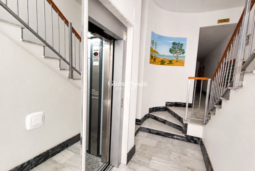 Wederverkoop - APPARTEMENT -
GUARDAMAR DEL SEGURA - Costa Blanca