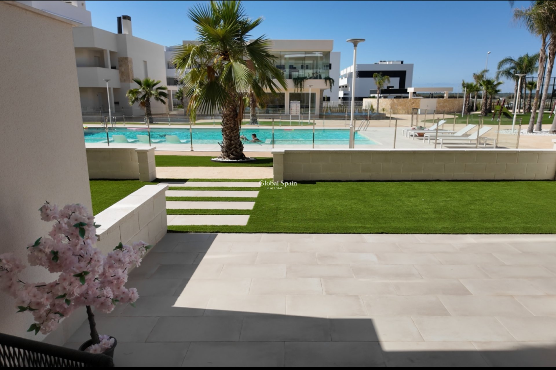 Wederverkoop - APPARTEMENT -
GUARDAMAR DEL SEGURA - Costa Blanca