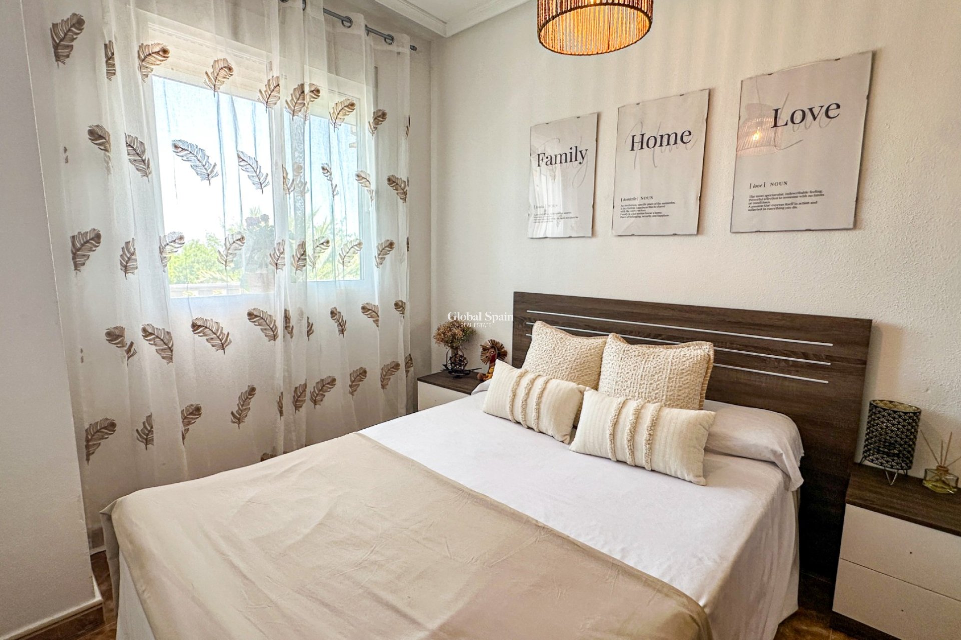 Wederverkoop - APPARTEMENT -
GUARDAMAR DEL SEGURA - Costa Blanca