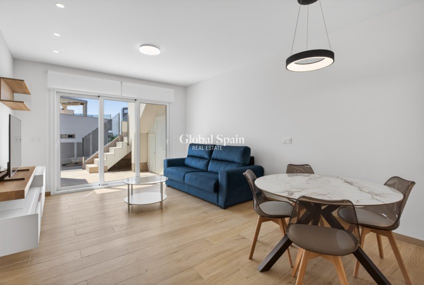 Wederverkoop - APPARTEMENT -
GUARDAMAR DEL SEGURA - Costa Blanca