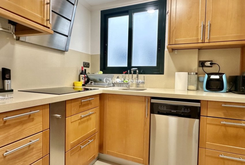 Wederverkoop - APPARTEMENT -
GUARDAMAR DEL SEGURA - Costa Blanca