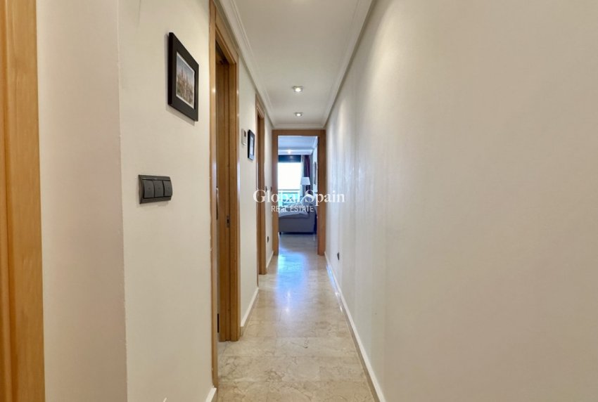 Wederverkoop - APPARTEMENT -
GUARDAMAR DEL SEGURA - Costa Blanca