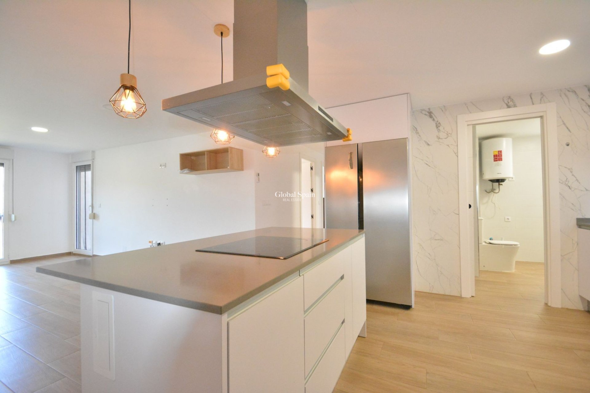 Wederverkoop - APPARTEMENT -
GUARDAMAR DEL SEGURA - Costa Blanca
