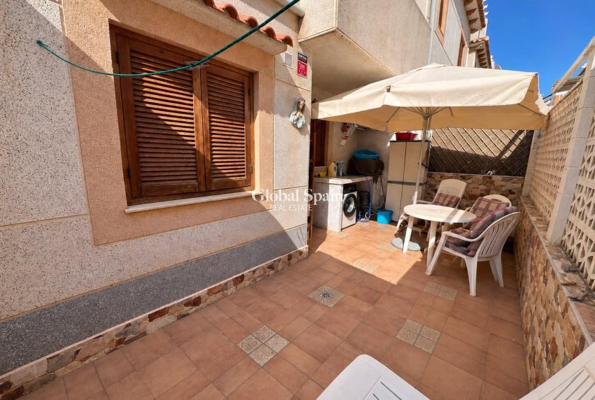 Wederverkoop - APPARTEMENT -
GUARDAMAR DEL SEGURA - El moncayo