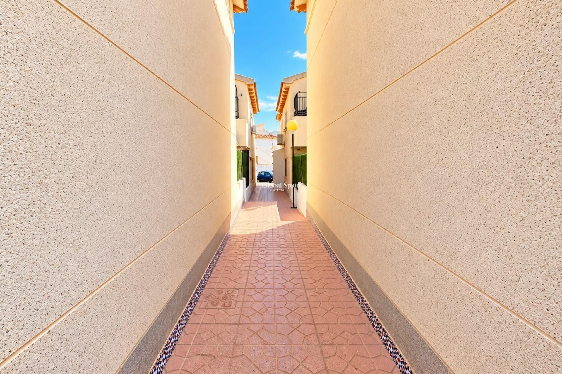 Wederverkoop - APPARTEMENT -
GUARDAMAR DEL SEGURA - El moncayo